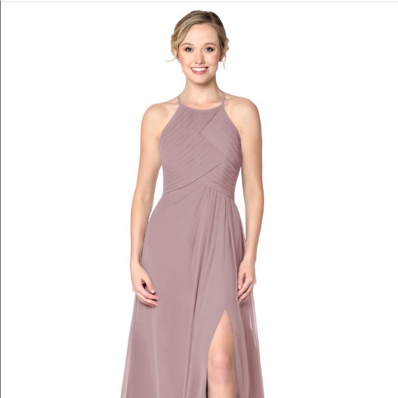 ISO size A12 Dusty Rose dress from Azazie - Picture 1 of 1